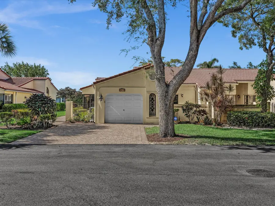 2627 Emerald Way N, Deerfield Beach, FL 33442 - #2