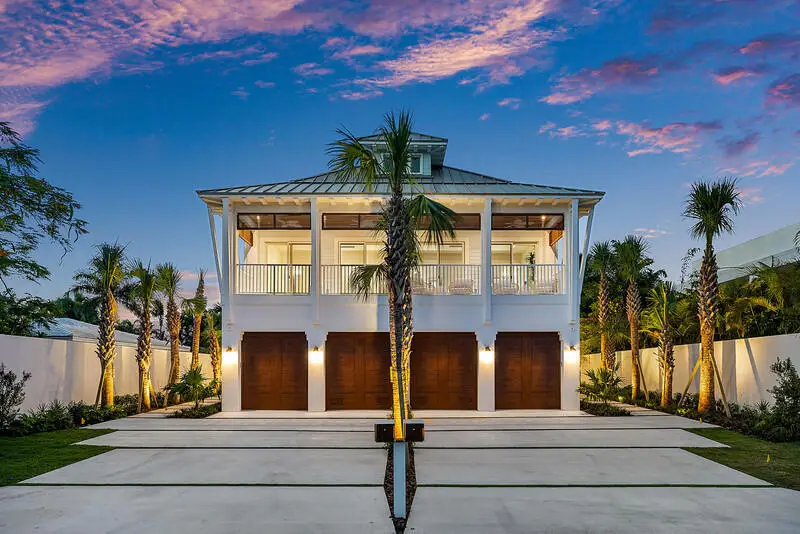 909 Bond Way, Delray Beach, FL 33483 - #1