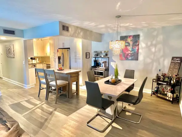 1104 Green Pine Boulevard #G1, West Palm Beach, FL 33409