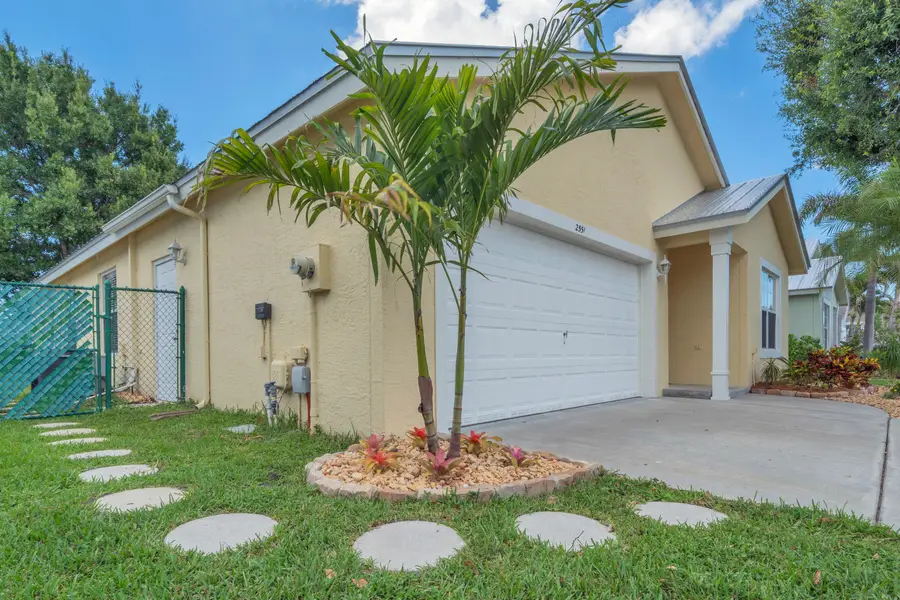 2551 SW Riviera Road, Stuart, FL 34997 - #2