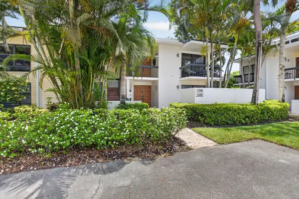 6760 Willow Wood Drive #1206, Boca Raton, FL 33434