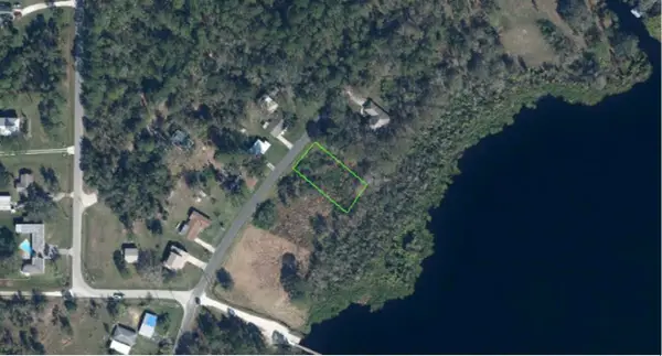 6326 Lakeside Drive W, Sebring, FL 33875