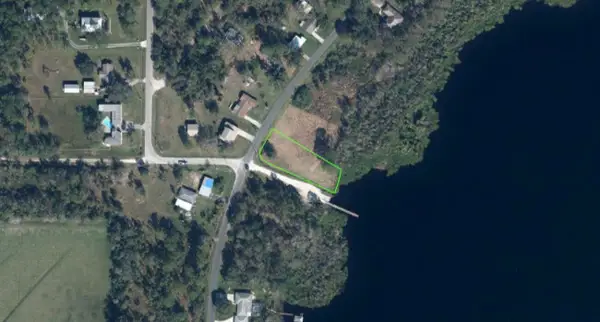 6342 Lakeside Drive W, Sebring, FL 33875