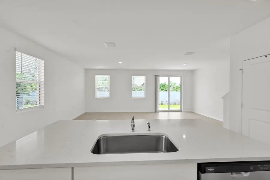 636 Salisbury Circle, Fort Pierce, FL 34982 - #3