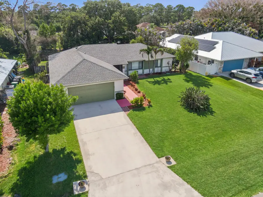 2526 SE Perugia Street, Port Saint Lucie, FL 34952 - #2