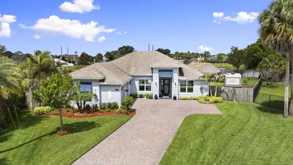 2091 SW Hobby Court, Port St Lucie, FL 34953