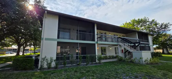6314 Chasewood Drive #E, Jupiter, FL 33458