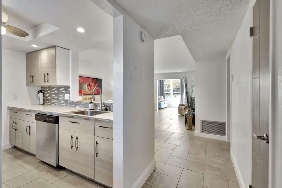 330 NE 26th Avenue #1080, Boynton Beach, FL 33435 - #3