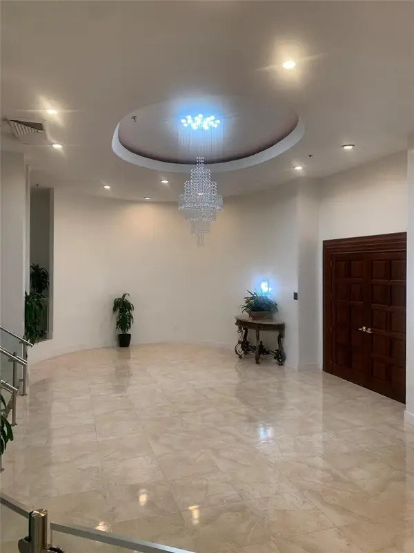 19201 Collins Avenue #231, Sunny Isles Beach, FL 33160