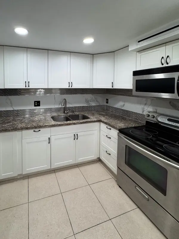 4166 Inverrary Drive #104, Lauderhill, FL 33319
