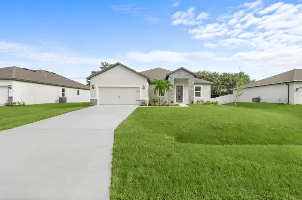 7876 104th Avenue, Vero Beach, FL 32967