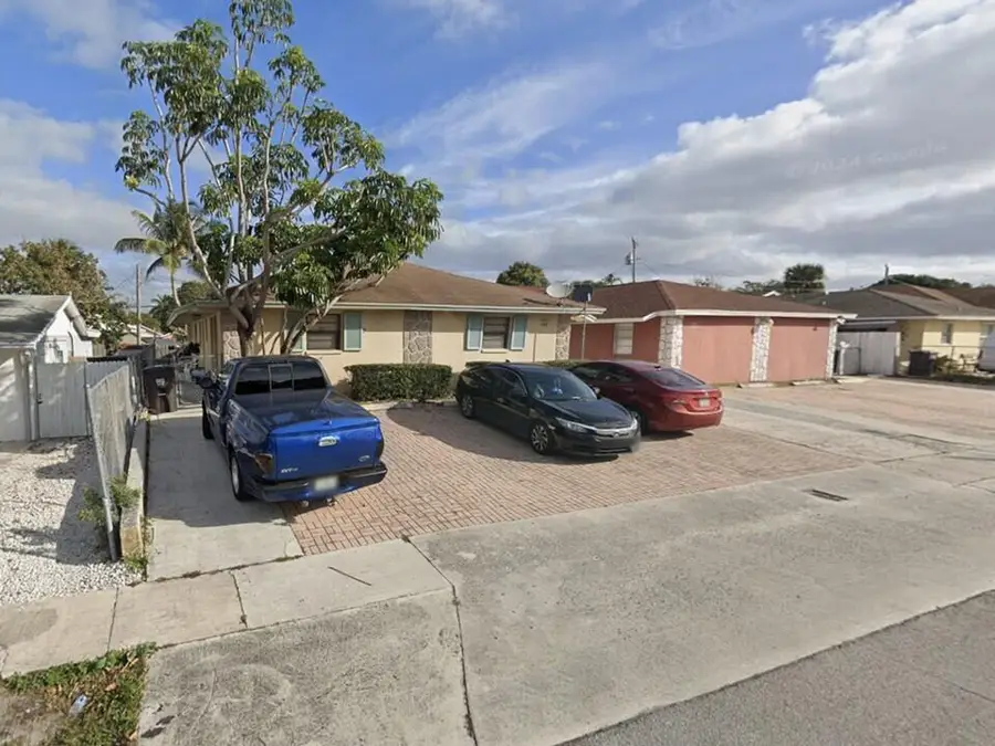 1005 Green Street, West Palm Beach, FL 33405 - #2