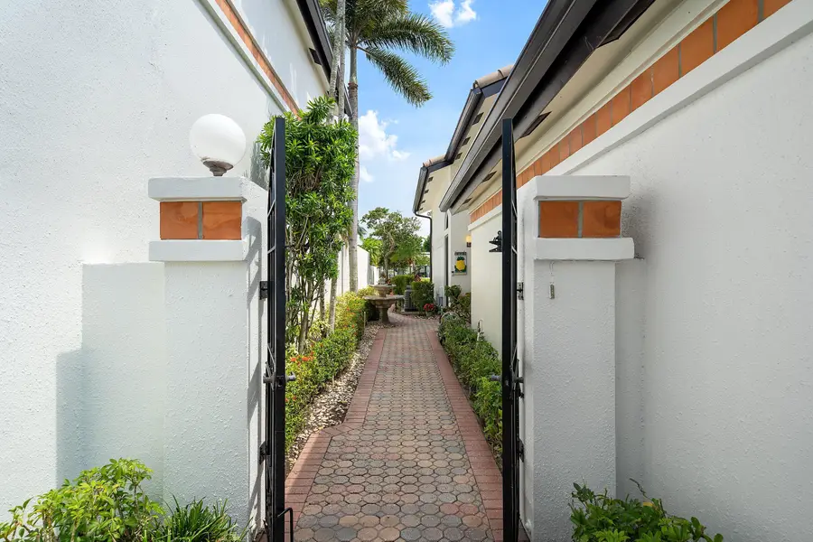 6495 Via Rosa, Boca Raton, FL 33433 - #3
