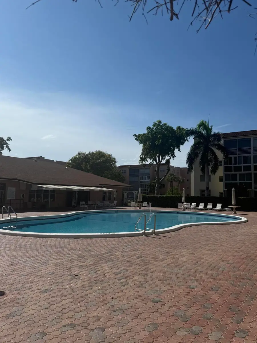 2811 Somerset Drive #118, Lauderdale Lakes, FL 33311 - #3