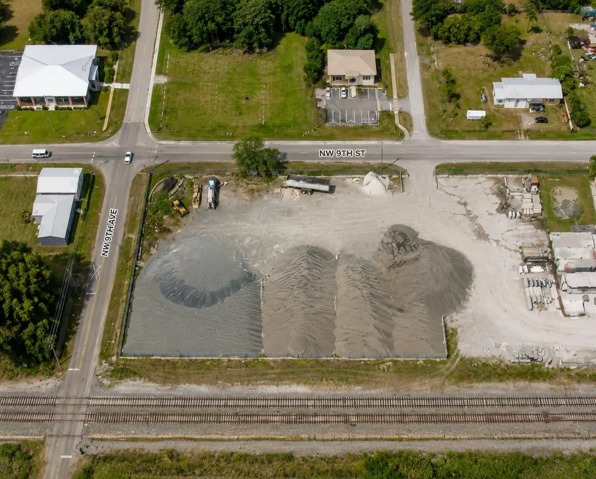 805 NW 9th Street, Okeechobee, FL 34972 - #1
