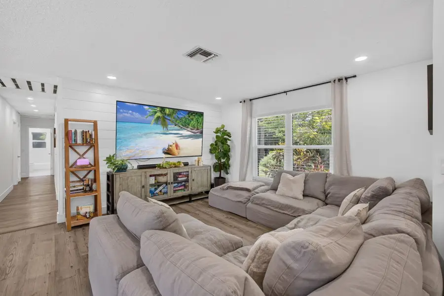 17968 Bridle Court, Jupiter, FL 33478 - #2