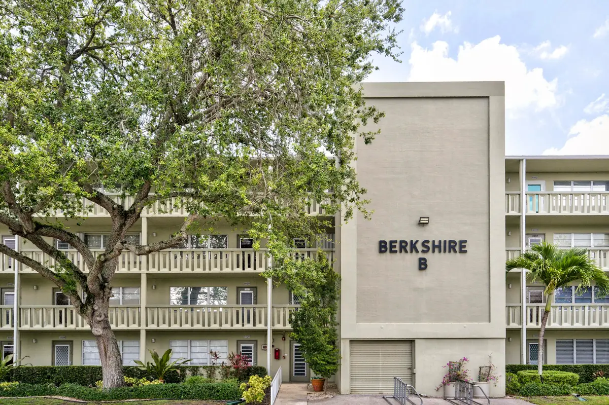 1039 Berkshire B Crescent #1039, Deerfield Beach, FL 33442 - #1
