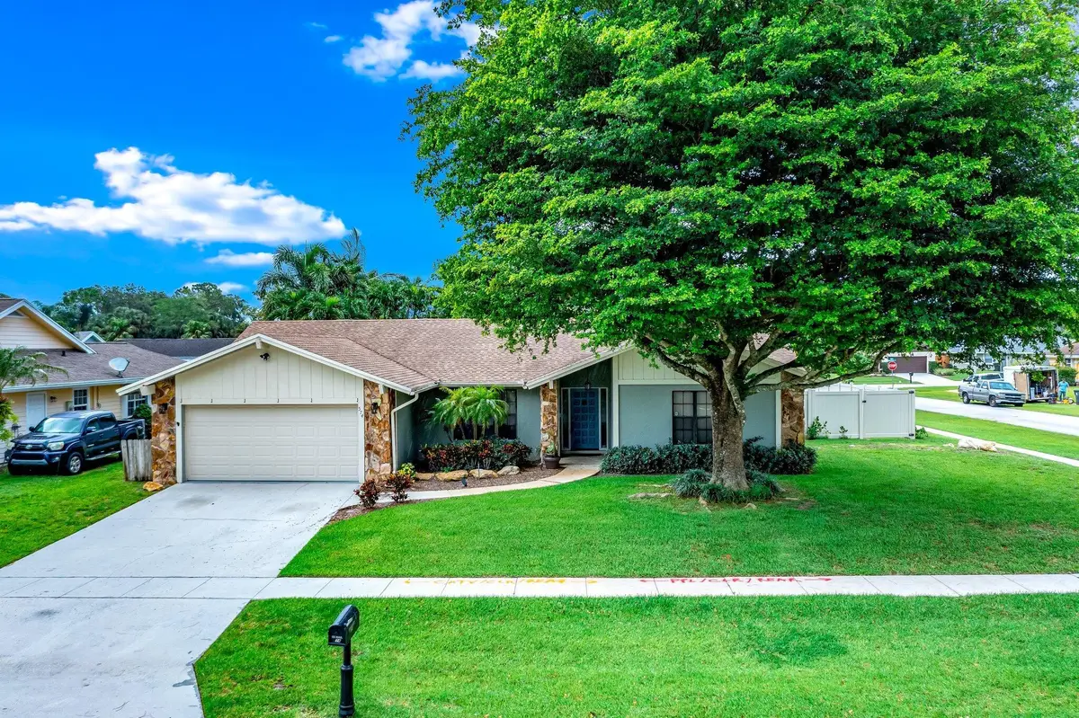 574 Juniper Place, Wellington, FL 33414 - #1