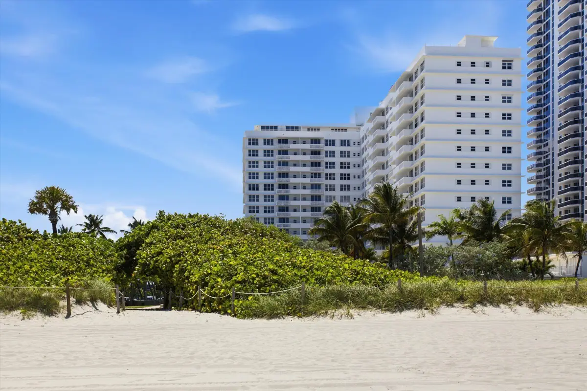4747 Collins Avenue #1109, Miami Beach, FL 33140 - #1