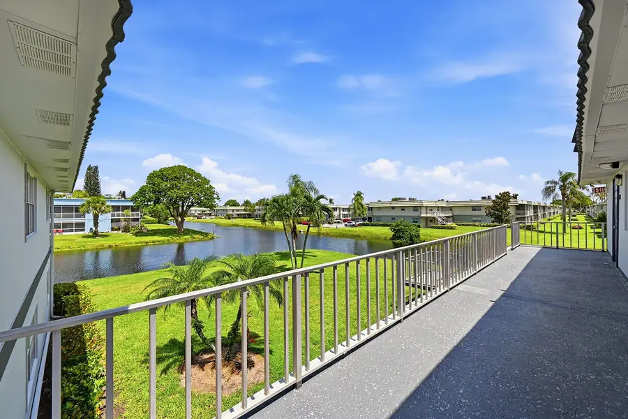 383 Saxony Trail, Delray Beach, FL 33446 - #3