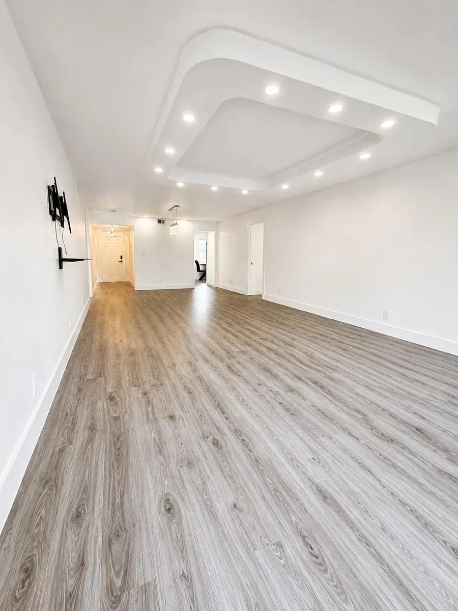 3930 Oaks Clubhouse Drive #303, Pompano Beach, FL 33069 - #2