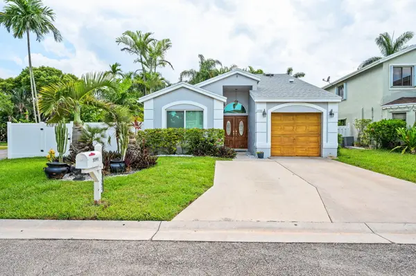 5591 SW 99th Avenue, Cooper City, FL 33328