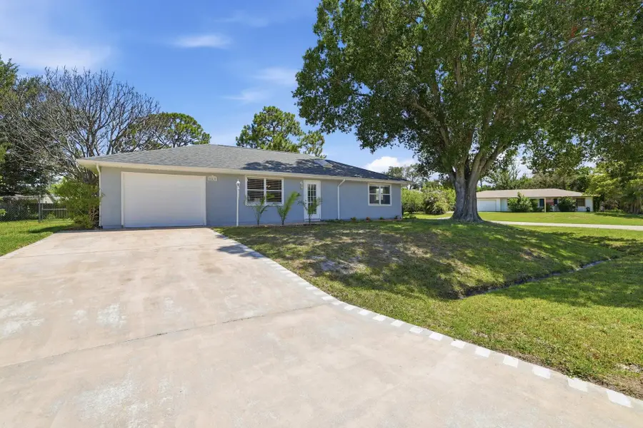 580 SW Duval Avenue, Port Saint Lucie, FL 34983 - #2