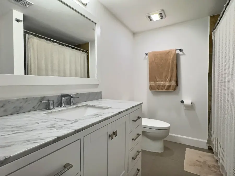 3017 N Oakland Forest Drive #308, Oakland Park, FL 33309 - #2