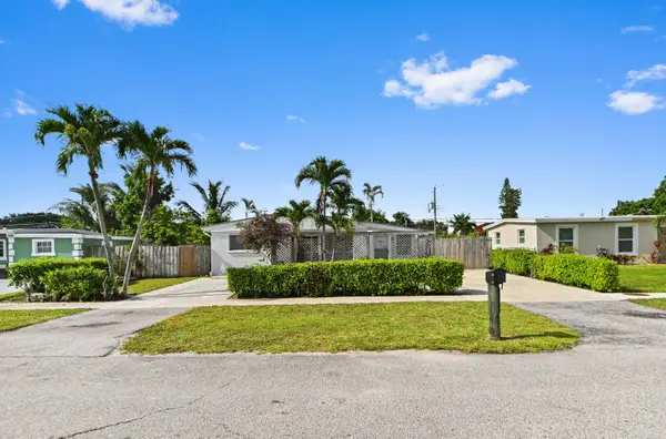 3892 Nowata Road, Lake Worth, FL 33462