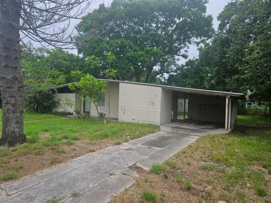 174 SE Celestia Court, Port Saint Lucie, FL 34983 - #2