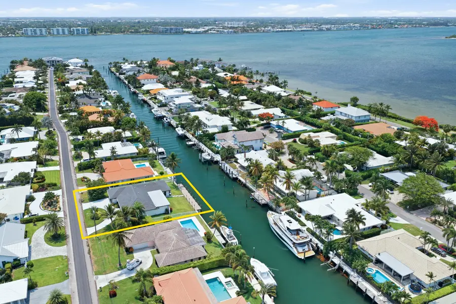 1170 Fairview Lane, Singer Island, FL 33404 - #2