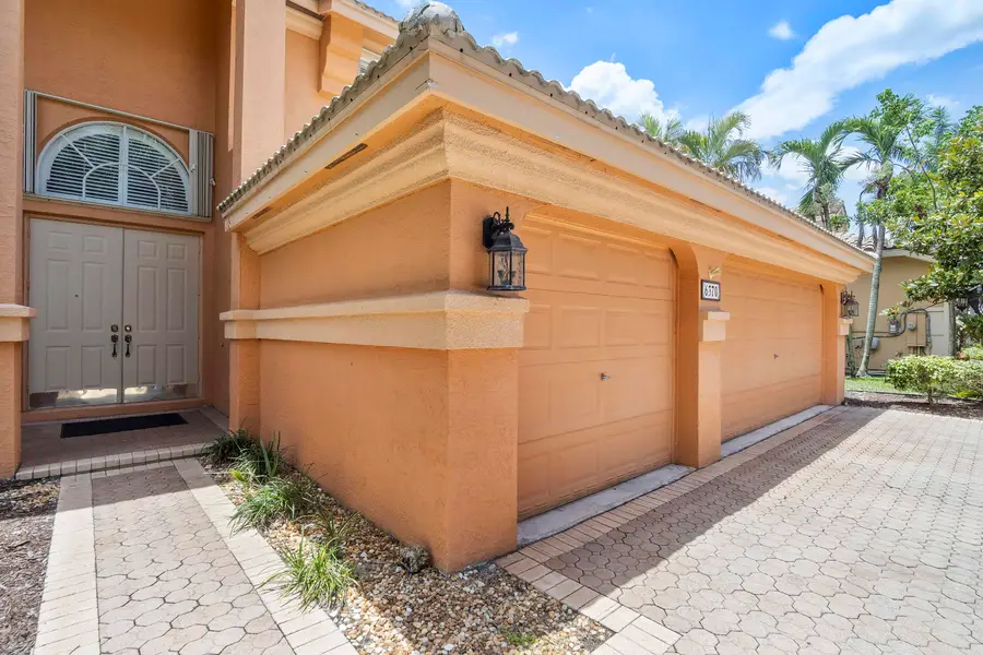 6370 Stonehurst Circle, Lake Worth, FL 33467 - #2