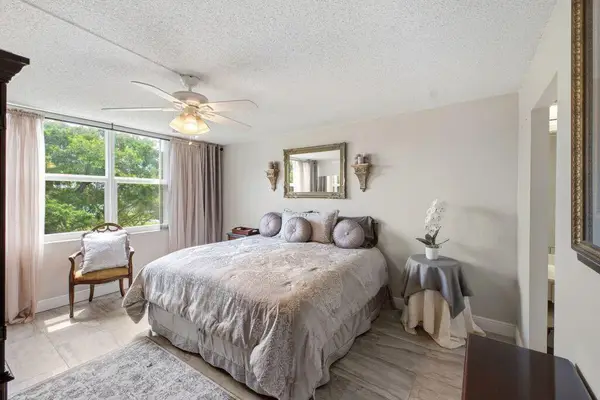 3801 Environ Boulevard, Lauderhill, FL 33319