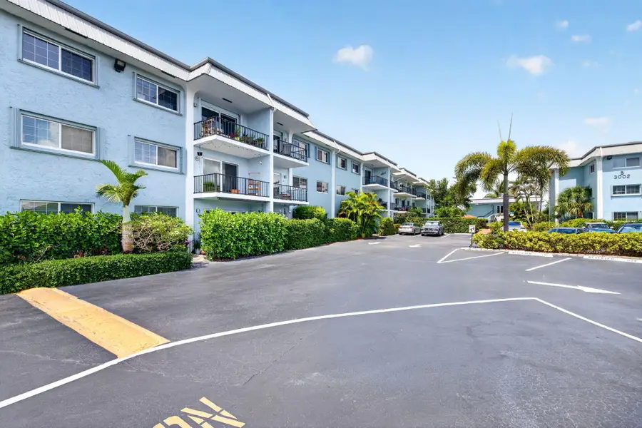 3004 NE 5th Terrace #216-c, Wilton Manors, FL 33334 - #2