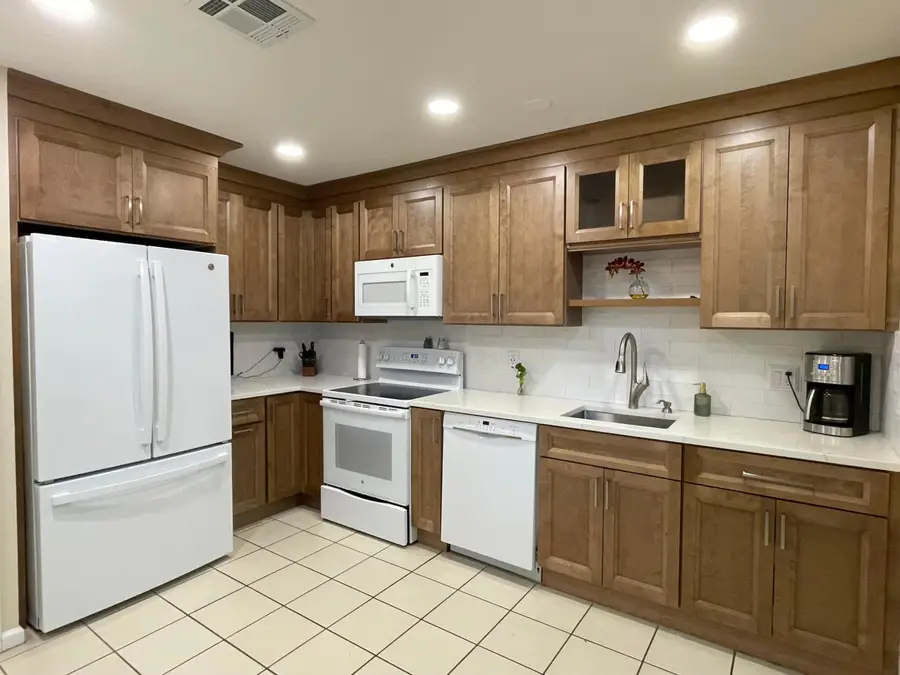 124 Sandy Lane, Royal Palm Beach, FL 33411 - #2