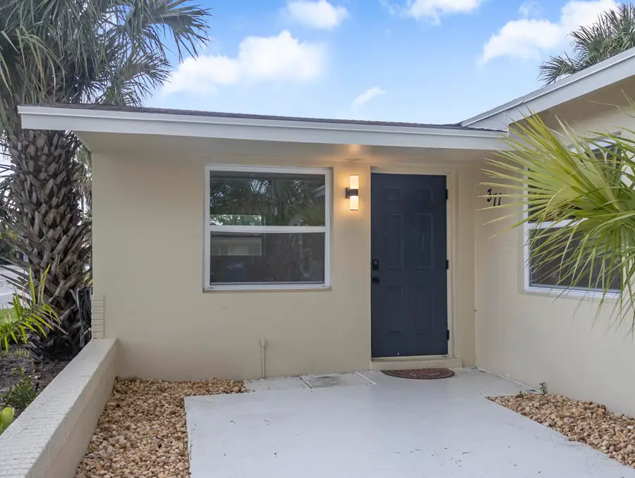 371 W 34th Street, Riviera Beach, FL 33404 - #3