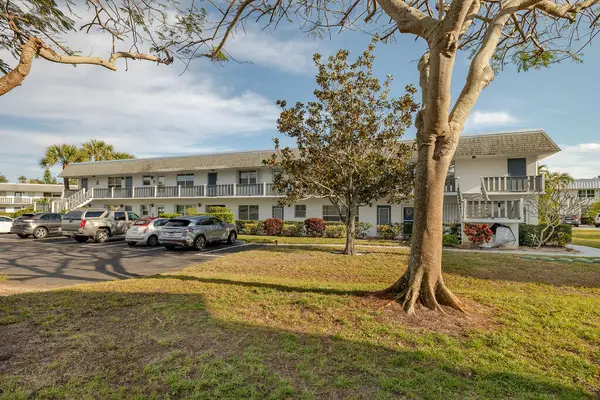 2929 SE Ocean Boulevard #Unit 130-8, Stuart, FL 34996