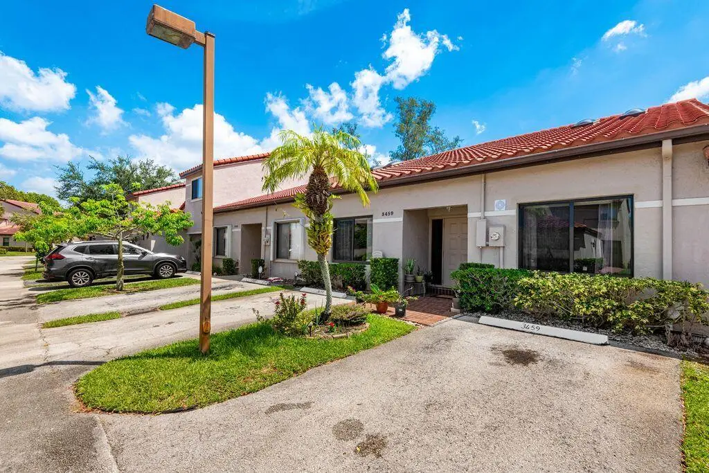 3459 Inverrary W #3459, Lauderhill, FL 33319 - #1