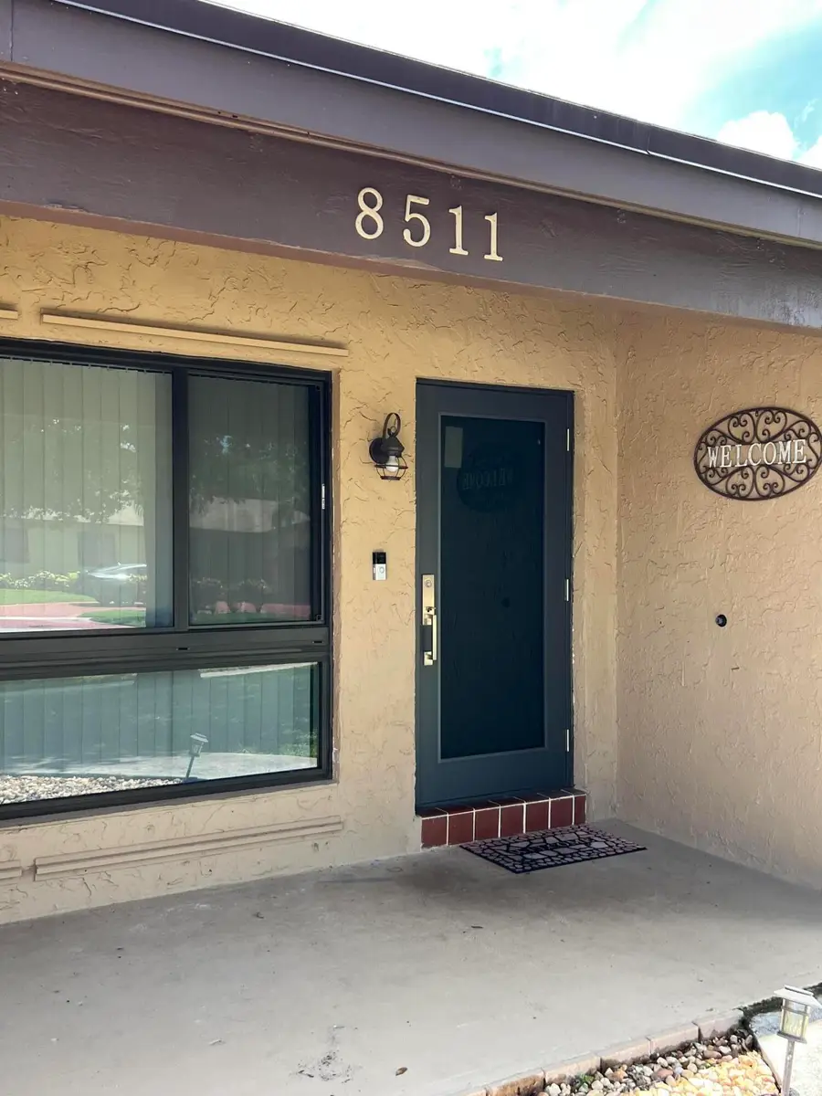 8511 NW 8th Street, Pembroke Pines, FL 33024 - #2