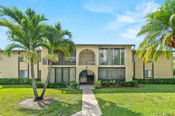 223 Pine Hov Circle #A-2, Greenacres, FL 33463