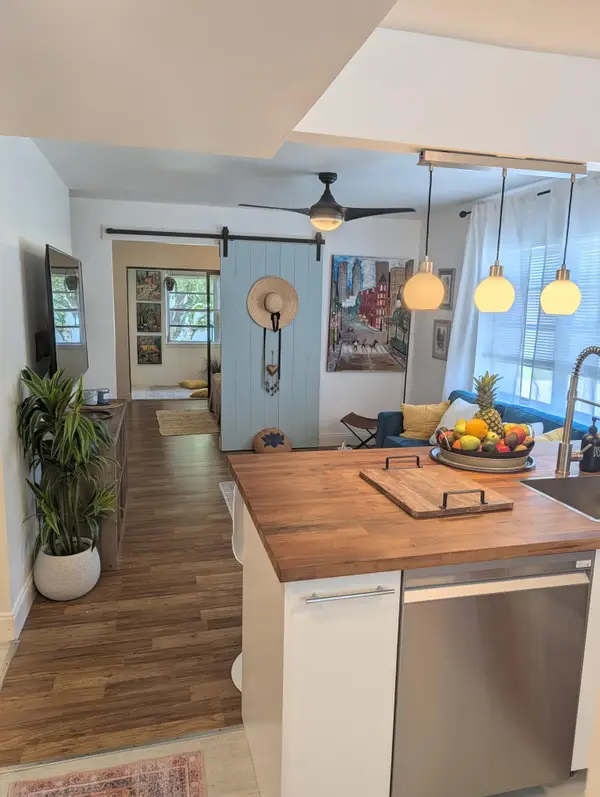 860 SE 6th Avenue, Pompano Beach, FL 33060