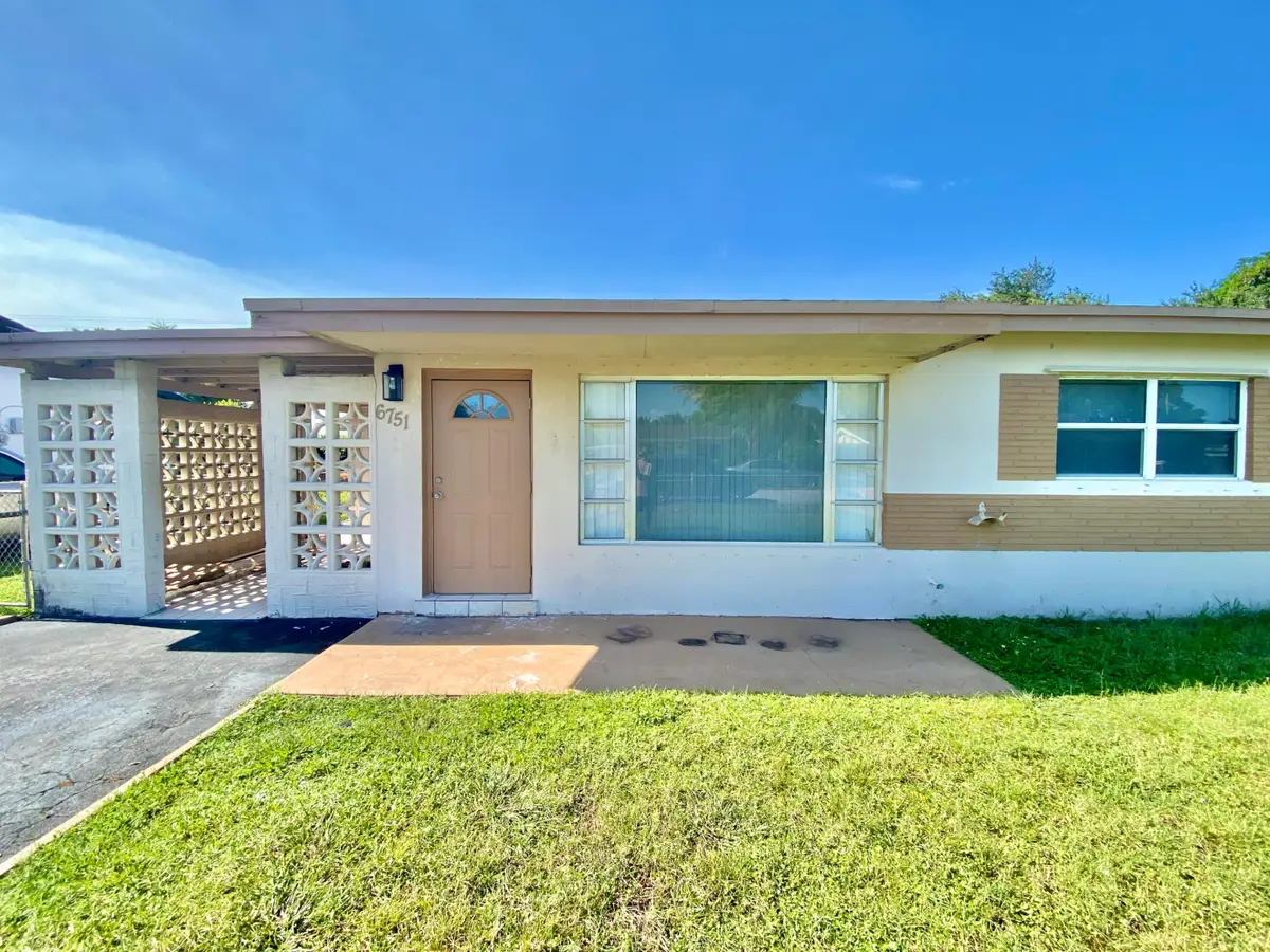 6751 Liberty Street, Hollywood, FL 33024 - #1