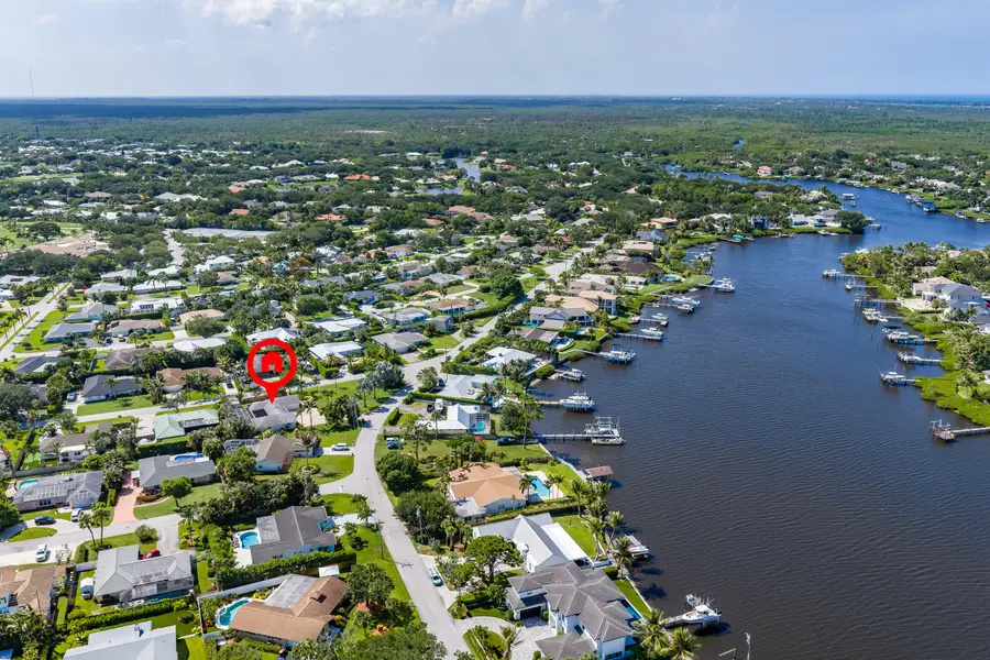 18 Saddleback Road, Tequesta, FL 33469 - #2