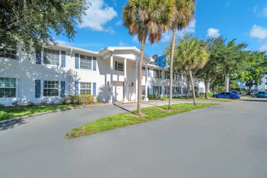 6600 NE 22nd Way #2305, Fort Lauderdale, FL 33308 - #2
