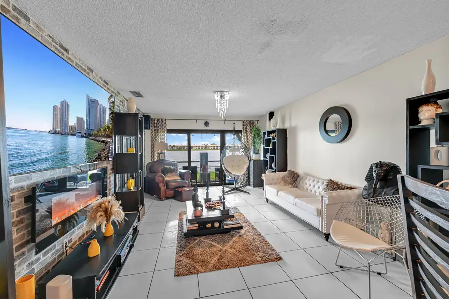 627 Banks Road #48, Margate, FL 33063 - #3