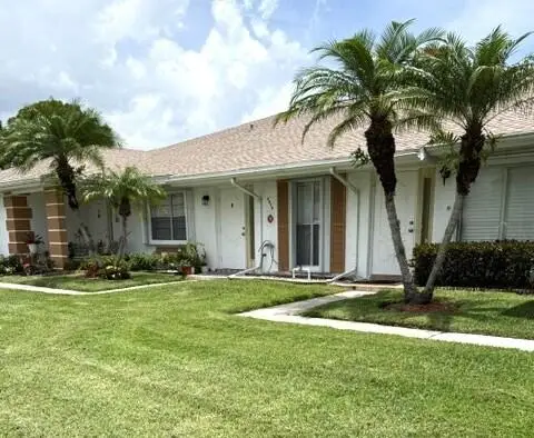 1216 S S Lakes End Drive #Apt D, Fort Pierce, FL 34982