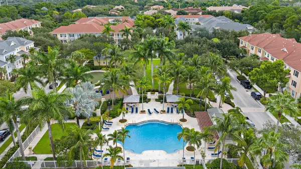 275 Murcia Drive #202, Jupiter, FL 33458