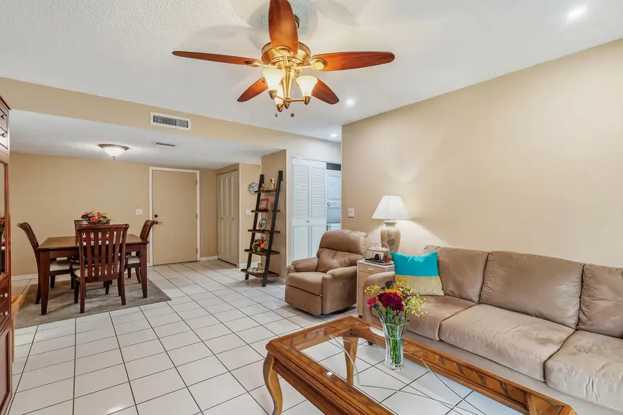215 Lake Carol Drive, West Palm Beach, FL 33411 - #3