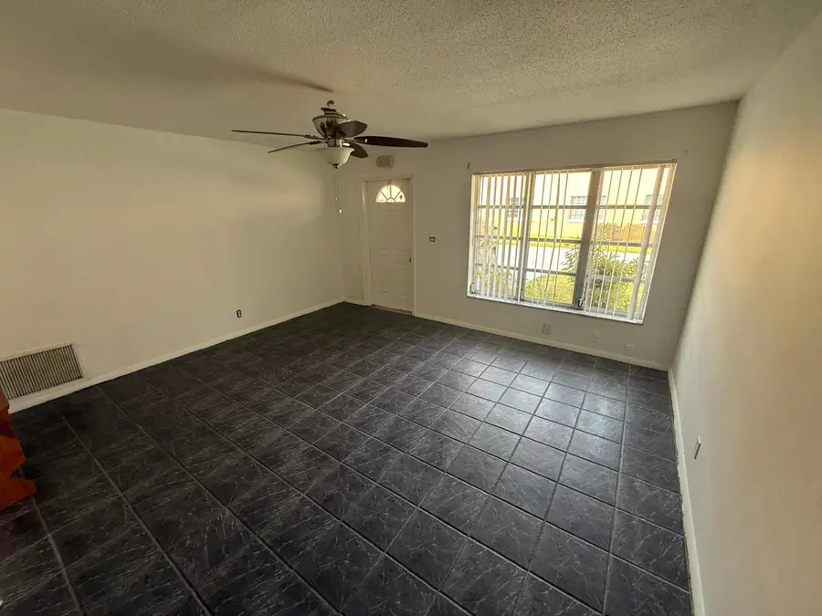 4810 NW 50th Court, Tamarac, FL 33319 - #3