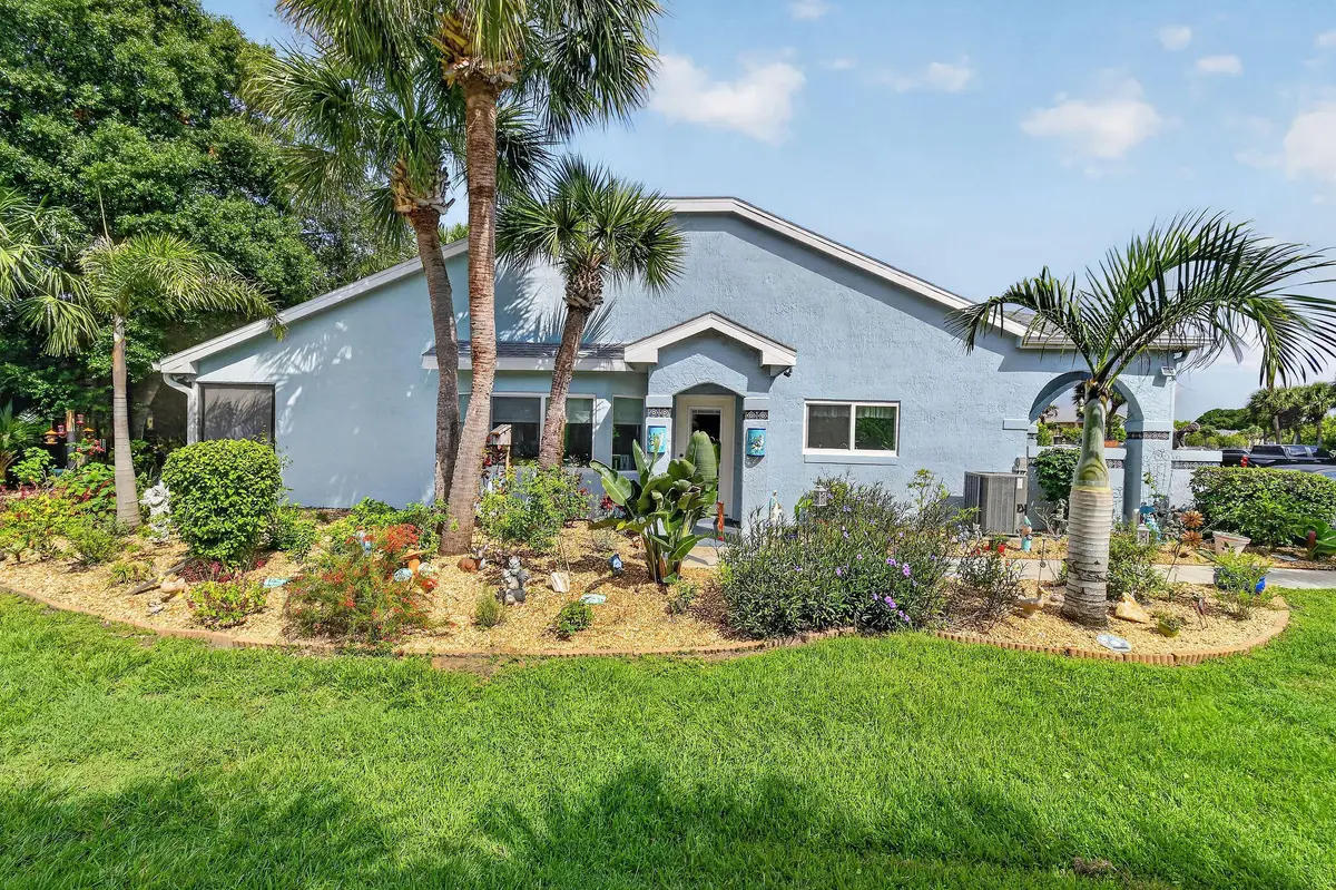 1646 SE Green Acres Circle #F101, Port Saint Lucie, FL 34952 - #1
